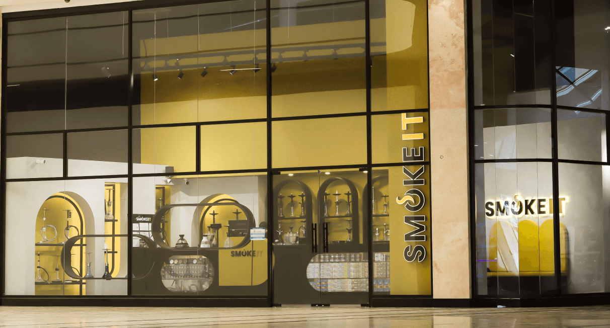 imagen trabajador escritorio